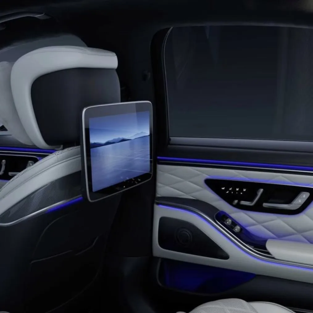 S-Class 리어 엔터테인먼트